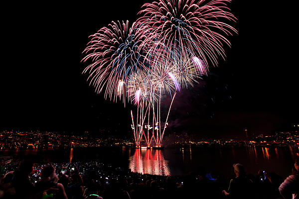 July 4th at Lake Union B423 Photograph