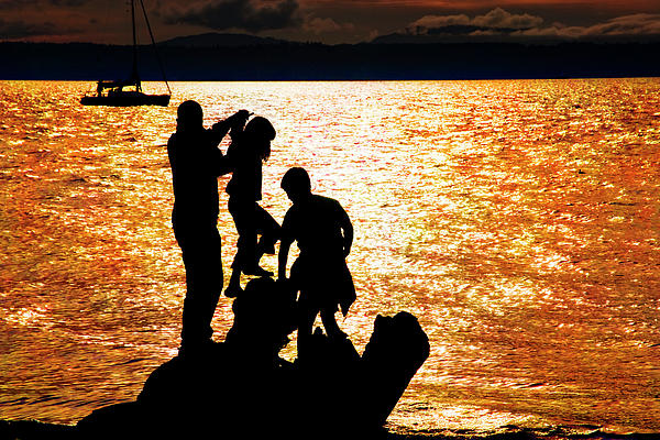 Sunset Family in Seattle N100 Photograph